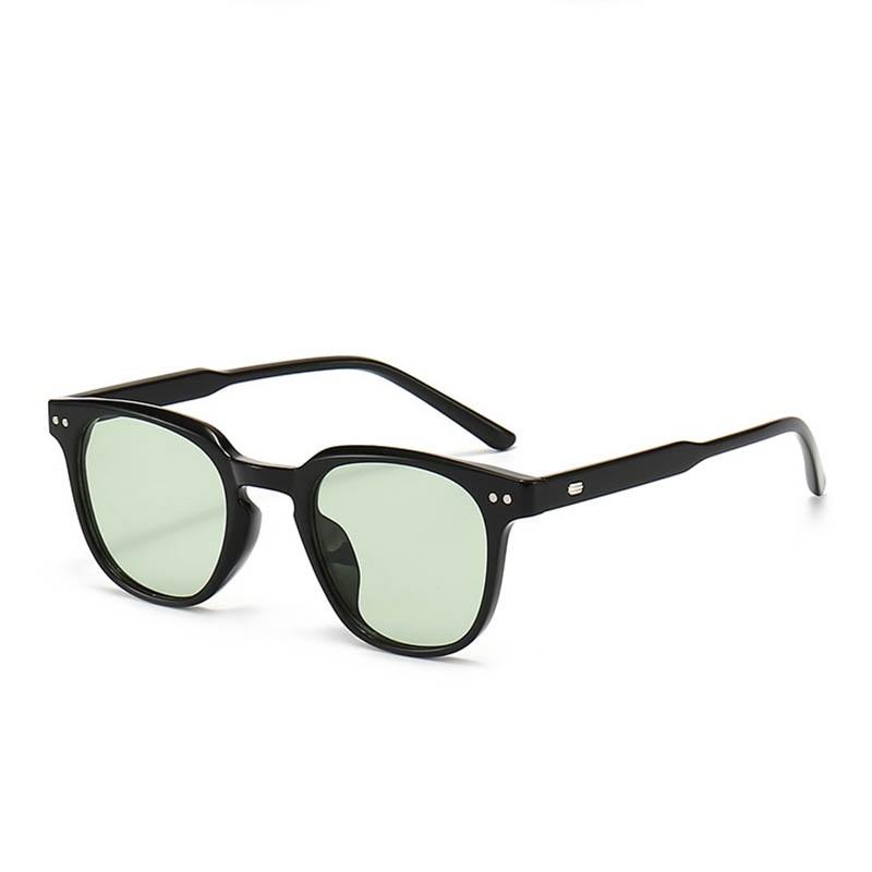 Vintage Small Square Sunglasses for Women 70s Retro Fashion Rivet Sunglasses Women's Casual Travel Party Driving Sunglasses Men