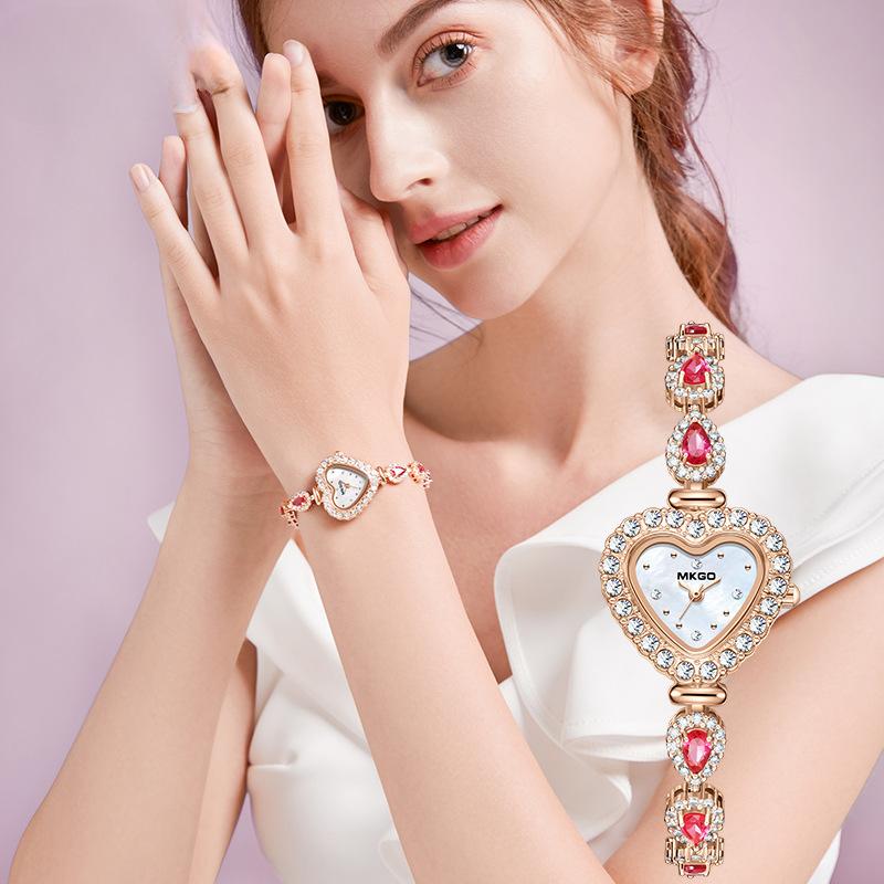 Girls' Watch Niche Luxury Full Diamond Heart Small Dial Watch High-grade Waterproof Bracelet Quartz Watch