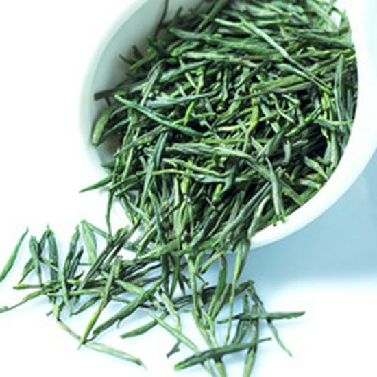 250g New 2025 Pre-Rain Bamboo Leaf Green Tea from Emei Mountain - Sparrow Tongue Silver Needle