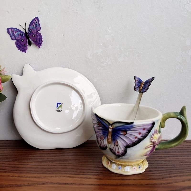 Creative Ceramic Rose Coffee Cup Saucer Painted Embossed Goldfish Mug Fine Breakfast Milk Mug Afternoon Tea Flower Tea Cup Gift