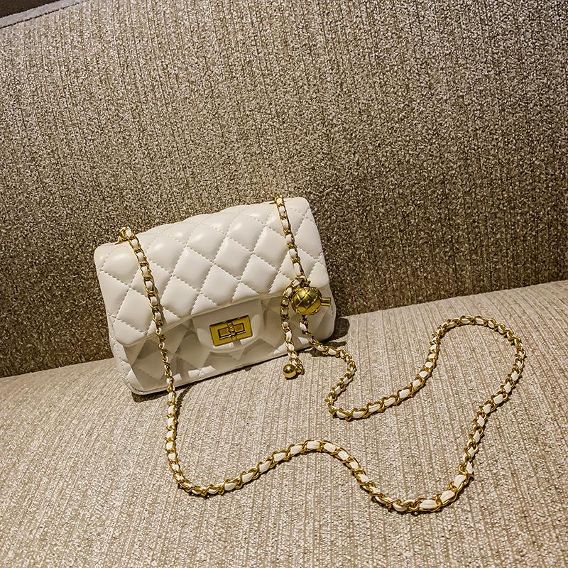 

2025 New Winter Xiaoxiangfeng Crossbody Bag Women s Rhombus Chain Shoulder Bag Trendy ins Fashion Versatile Square Bag