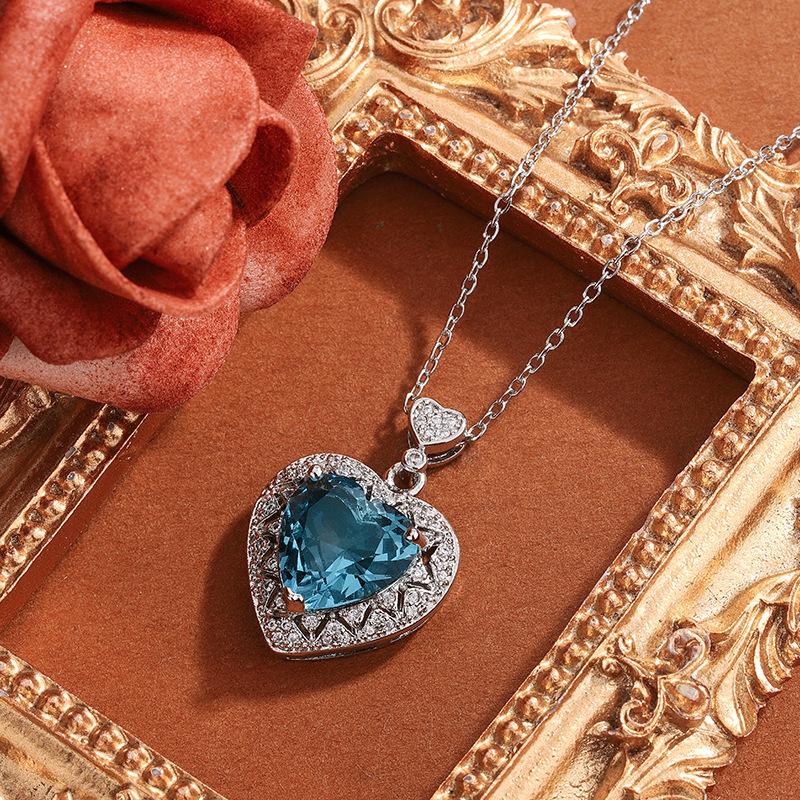 Color Treasure Main Stone Type 7 Middle East About Pigeon Blood Cultivation Sapphire Card Love South East Asia Necklace Pendant