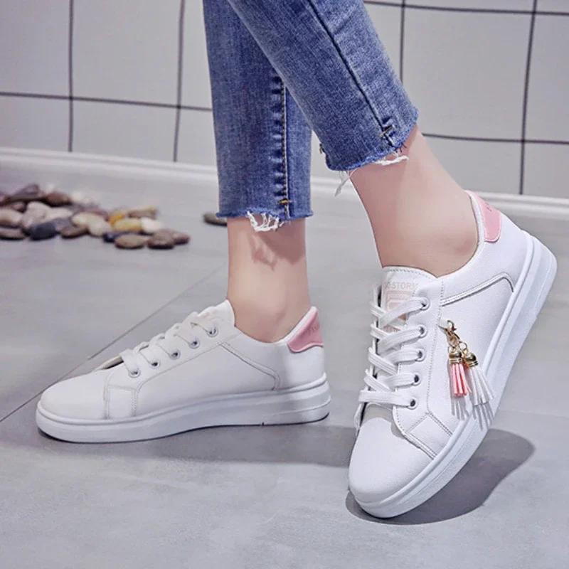 Women Sneakers White Casual Shoes Outdoor Low Top Running Shoes PU Leather Lightweight Shoes Desginer Flat Women Vulcanized Shoe