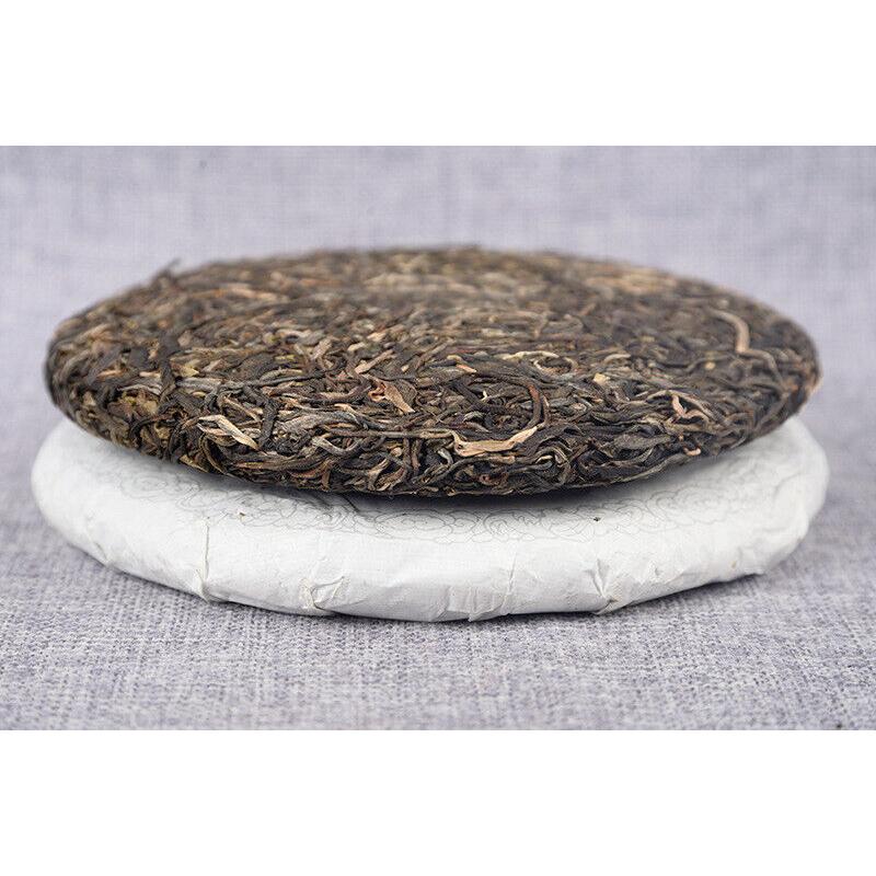 357g Organic Green Tea Yiwu Spring Tea Yunnan Cake Tea Beneficial Health Tea