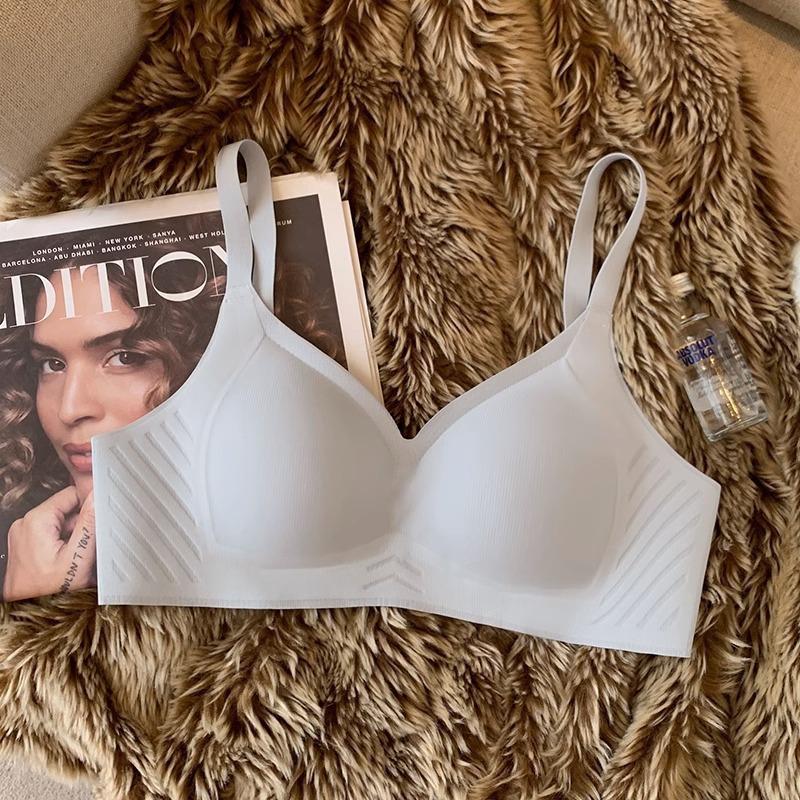 Small breasts gather without steel rings, large breasts show small breasts, upper support bra, ice silk breathable