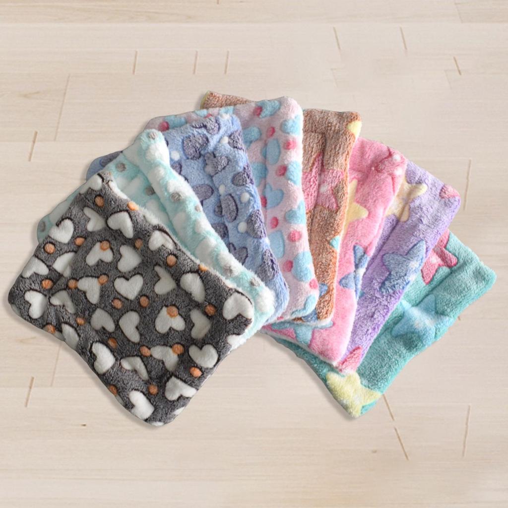 Thickened Flannel Cotton Pet Mat for Cats, Dogs, Rabbits, Hamsters, and Guinea Pigs