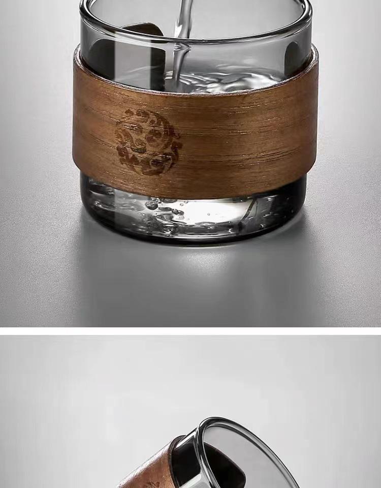 Insulated Borosilicate Glass Tea Cup with Walnut Wood Ring – Small, Multi-use for Home and Guests
