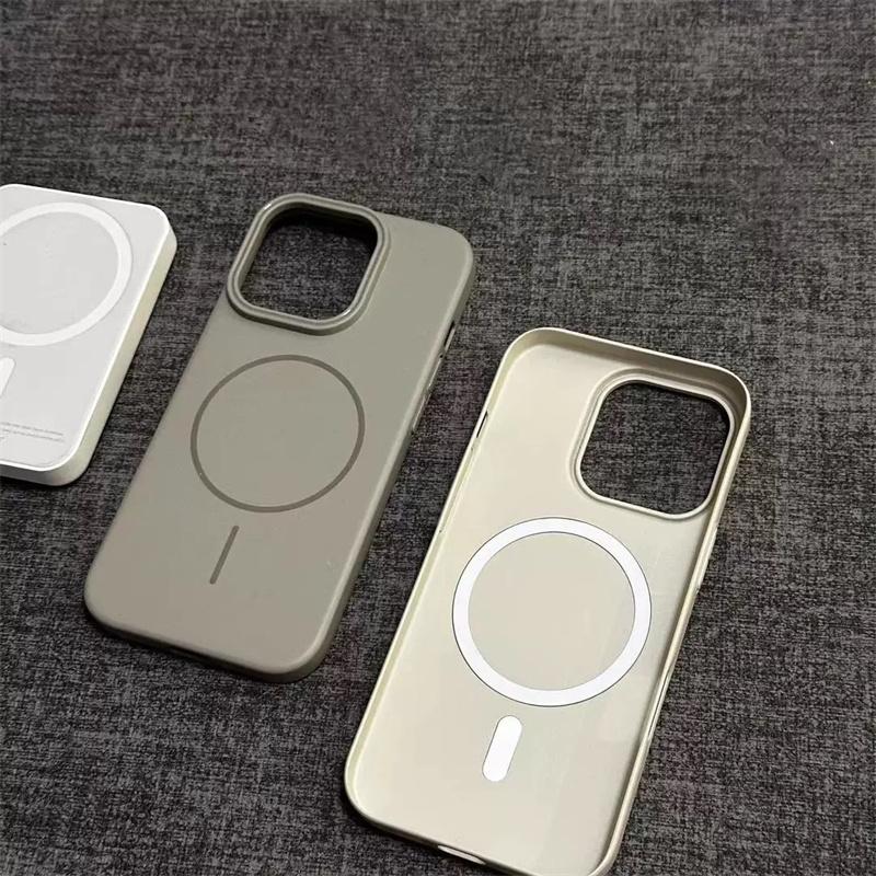 Ultrathin Magnetic MagSafe Phone Case for iPhone 16 Pro Max 15 14 13 12 11 Pro Max Wireless Charging Matte Hard PC Armor Cover