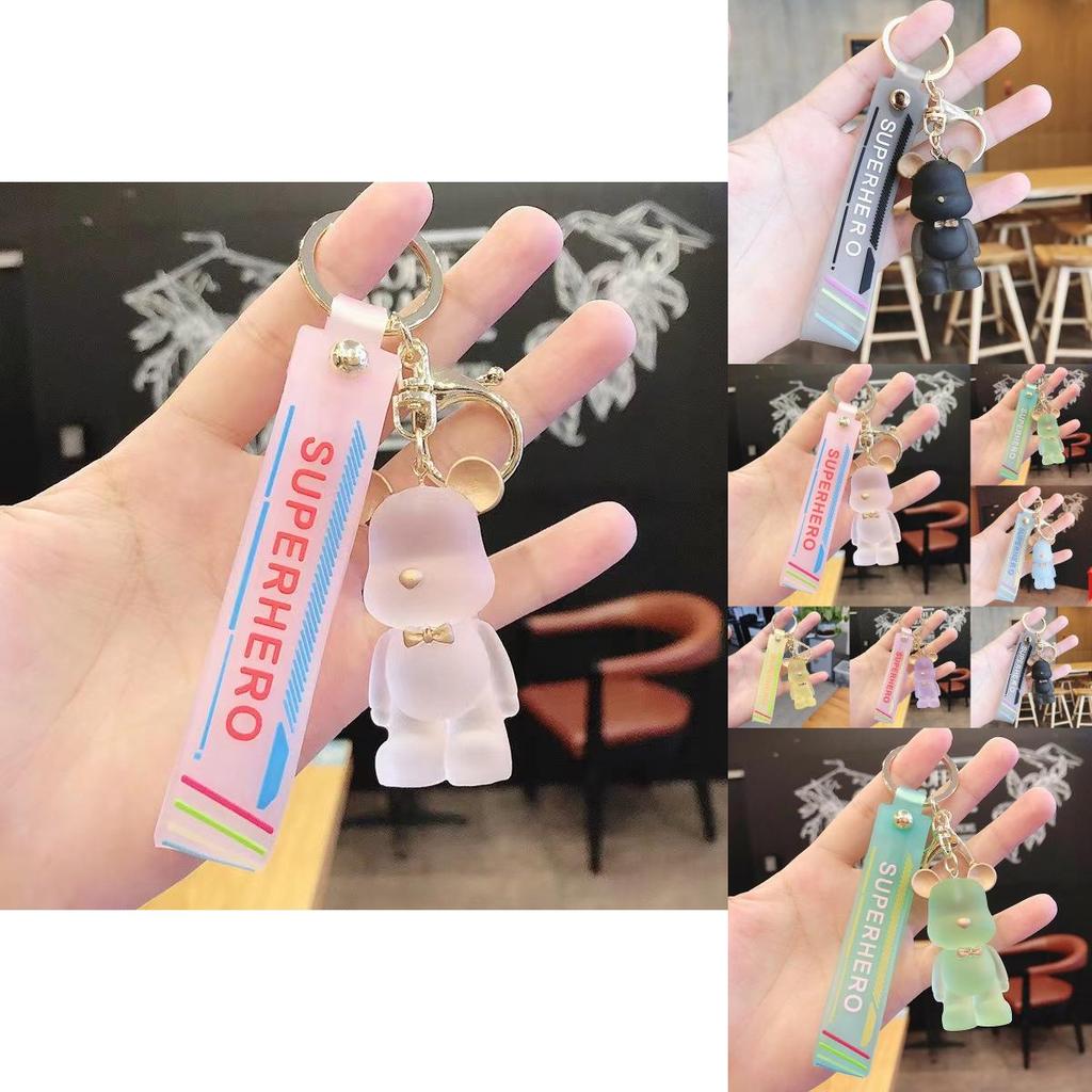 Unisex Bear Keychain Pendant For A Unique Style Statement