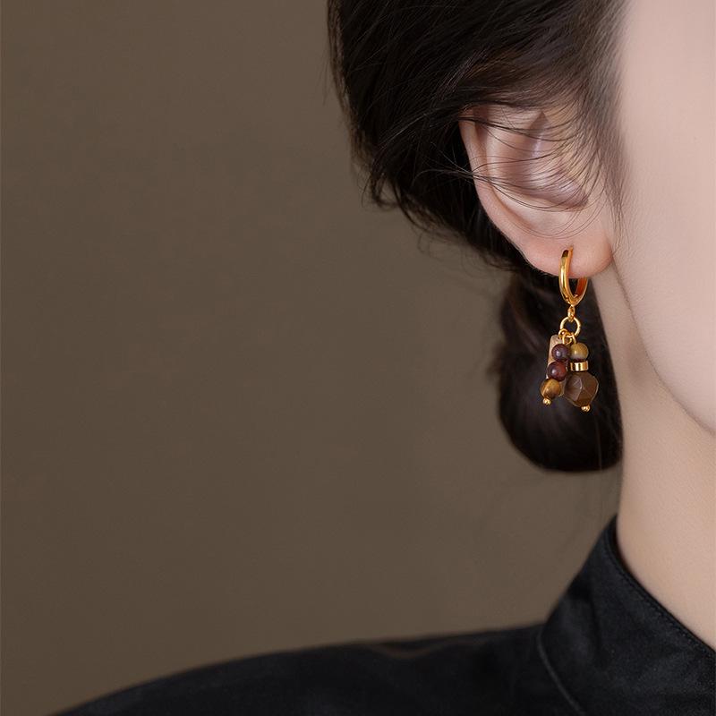 18k Gold Plated Tiger Eye Small Dog Earrings: Retro Melanin Luxury Versatile Accessories for Women