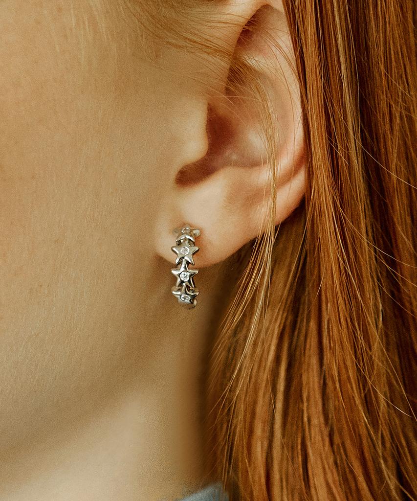 Vvv Line Star One-Touch Ring Earrings