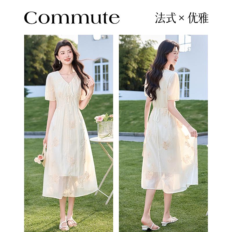 Design Sense Niche Fashion Temperament Slimming Dress for Small Figures