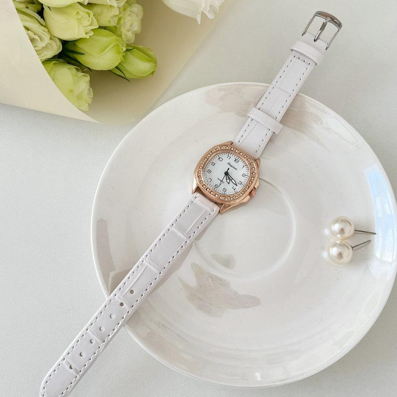 Retro British Style Watch Women'S Fashion Simple Junior High School Students High Value Niche Light Luxury Women'S Quartz Watch