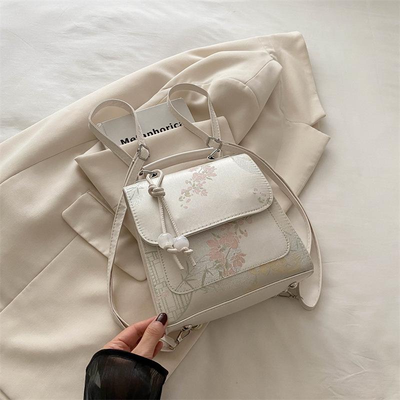 

Новый рюкзак с вышивкой в китайском стиле, женская осенняя мода, персонализированный рюкзак в студенческом стиле, маленькая квадратная сумка