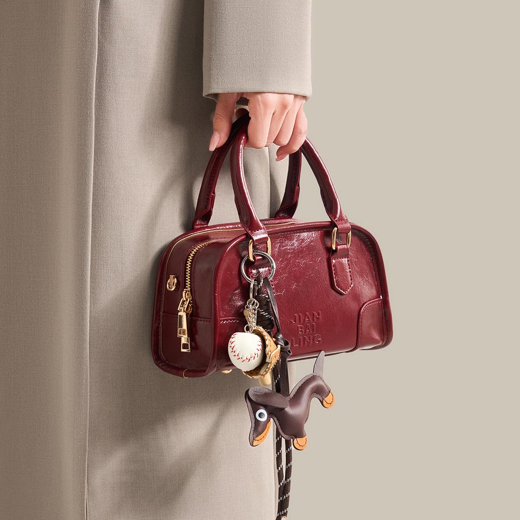 Premium Texture Retro Small Bag Women'S Bag New Popular Messenger Bag Women'S Portable Small Square Bag