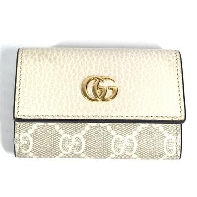 456118 logo GG Etui na klucze 6 kluczy Etui na klucze 6P PVC/Skóra Beżowe