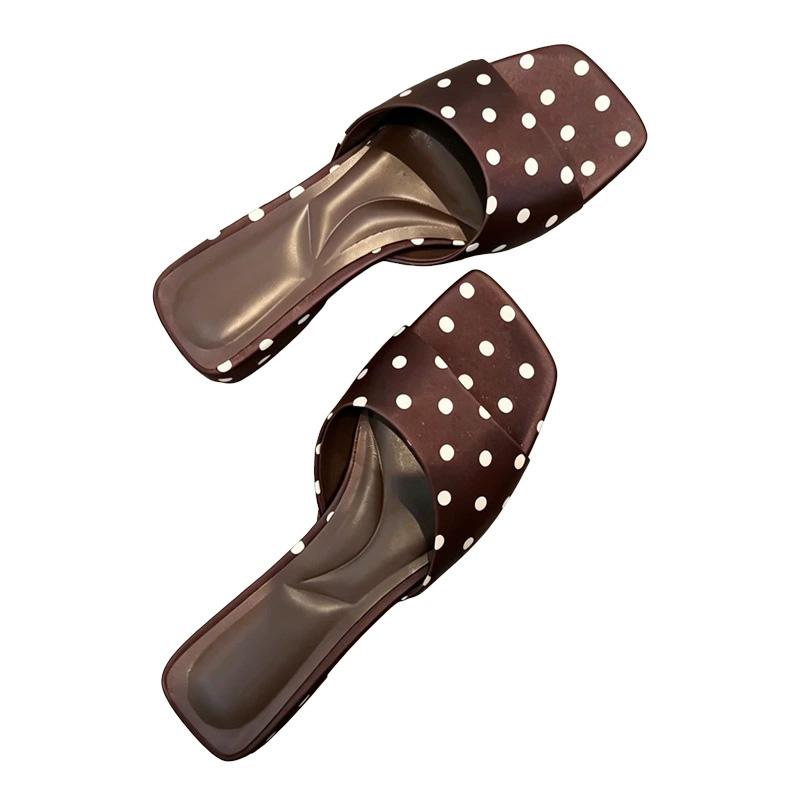 Zapatos de Satén de Verano 2026 Sandalias Planas para Mujer Zapatos de Lunares Suaves Cómodos Elegantes Sandalias de Dama Uso Diario