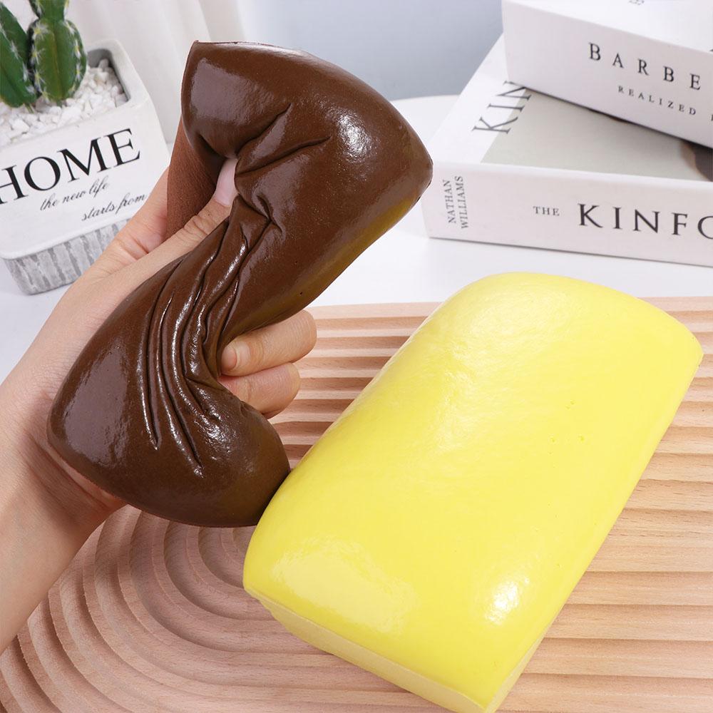 Squishy langsam aufsteigende Simulations-Lebensmittel Knetspielzeug Fidget Toy Zartes weiches Kuchenbrot Toast Quetschspielzeug Stressabbau Handentspannungsspielzeug