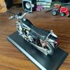 Kawasaki 750rs Z2 Motorcycle Die-casting 1:12 Scale Simulation Alloy Model Boy Festival Gift Ornament Fans Collection Souvenir