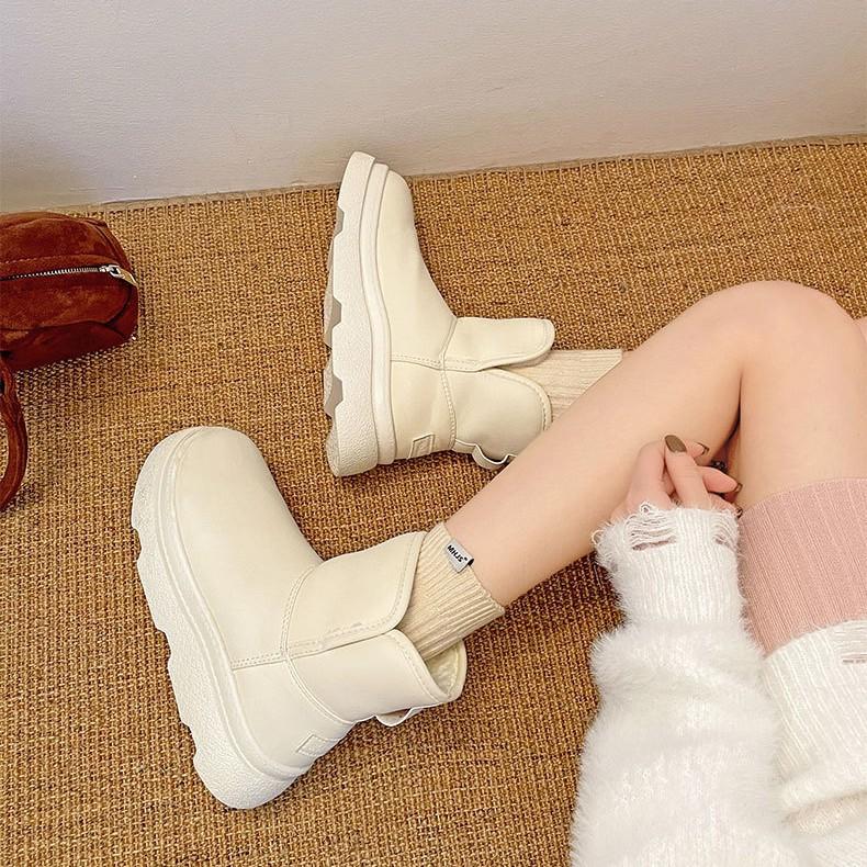 

Thick-soled snow boots women s 2025 new winter velvet women s shoes are comfortable and good-looking outside, short bread cotton shoes 40