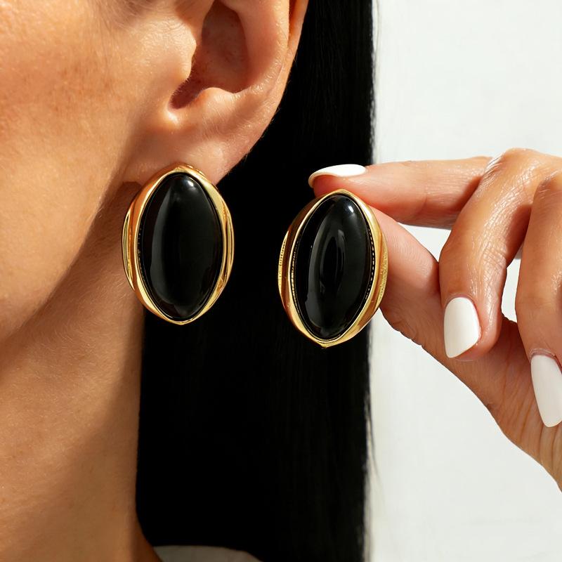 Personalized Oversized Geometric Circle Earrings - Trendy, Versatile Nightclub Fashion Jewelry