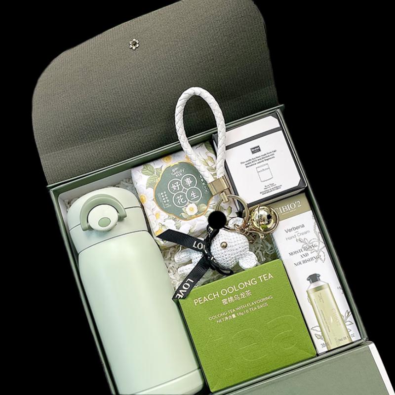 Yisanwei Employee & Company Event Gift Box Set