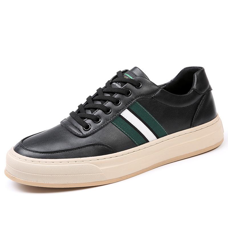 Spring Men's Shoes Breathable Thin 2025 New Trendy Shoes Leather Versatile Casual Board Shoes Soft Cowhide White Shoes Men