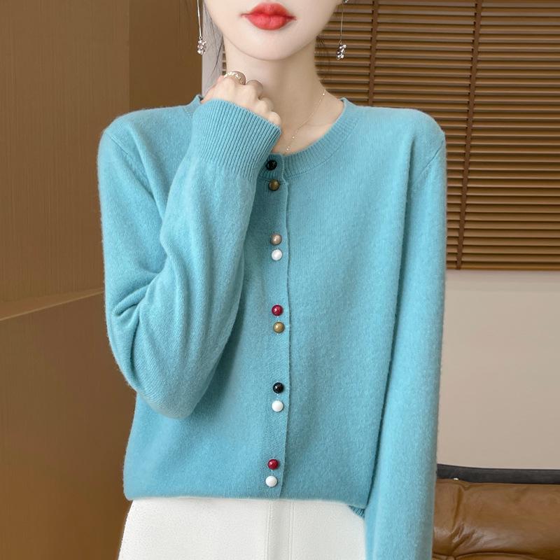 Women's Korean Style Long Sleeve Knit Cardigan - Round Neck, Fashionable Button-Up Sweater with Stylish Design and Vibrant Colors.