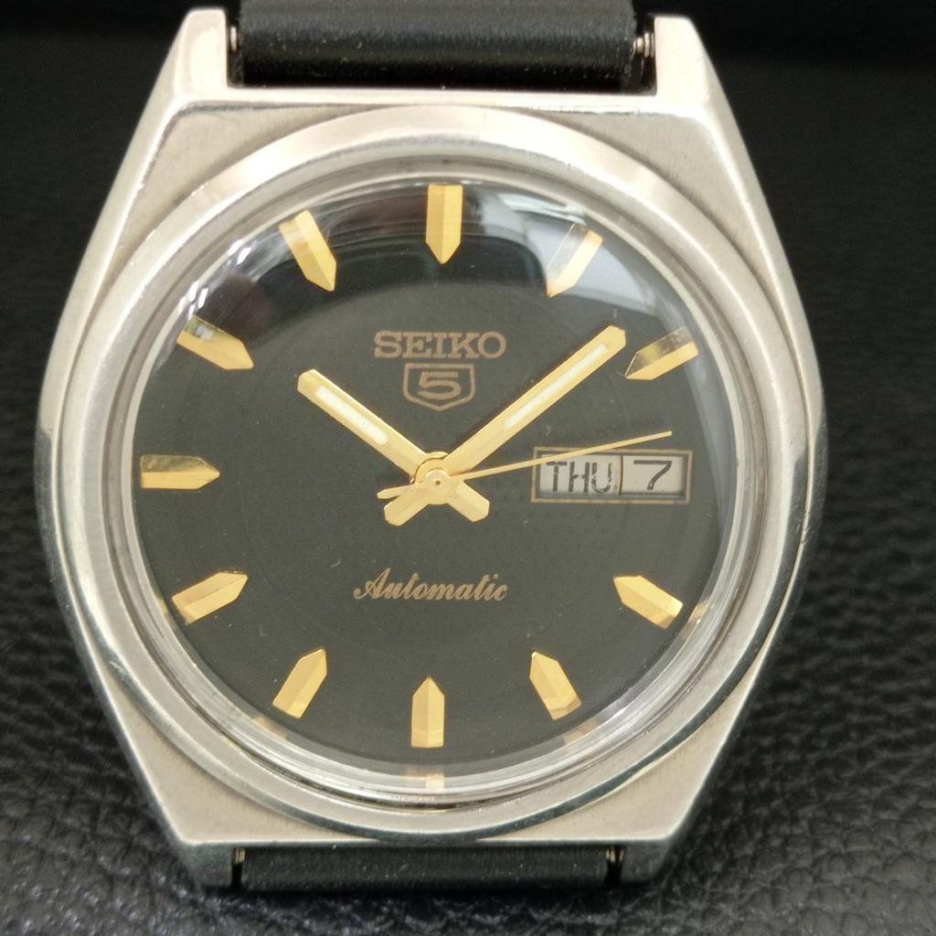 AUTOMATIC VINTAGE SEIKO 5 JAPAN MENS BLACK COLOR DIAL WATCH a707792-1