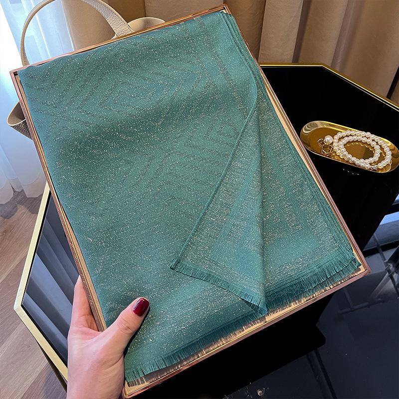 

Весенний шарф из искусственного шелка Женский модный платок Высококлассный элегантный платок Хлопок тенсел Универсальный шелковый шарф