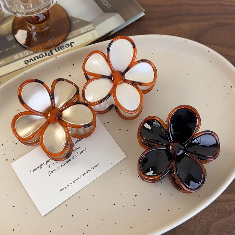 3 Pcs Large Classic Design Hair Claw Clips Flower Acrylic Fashion Headwear Barrette,Sweet Hair Accessories for Women Gift