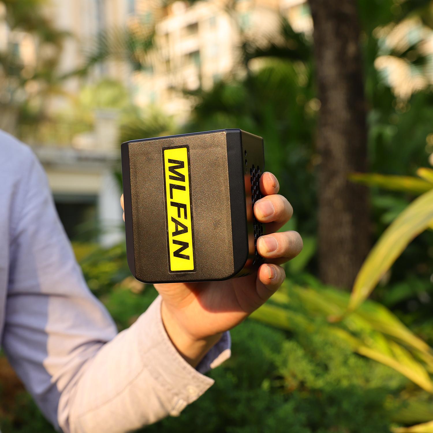 

Вентилятор с поясным зажимом Портативный Мини Вентилятор с подвесом на шею USB Перезаряжаемый Вентилятор Маленький Уличный Кемпинговый Поясной Вентилятор с Power Bank 10000 мАч