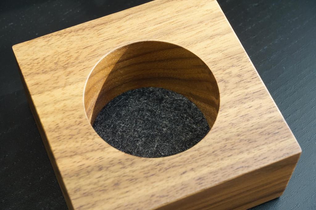 BERGBUCH Coffee Grinder Luxuriously Carved from Solid Fits Coffee Grinders Up To 53mm In Including the Timemore C3S and 1Zpresso Accessory Case Stand,