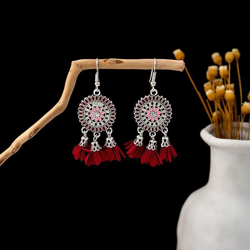 Elegant Bohemian Tassel Stud Earrings - Retro Ethnic Dangle Design