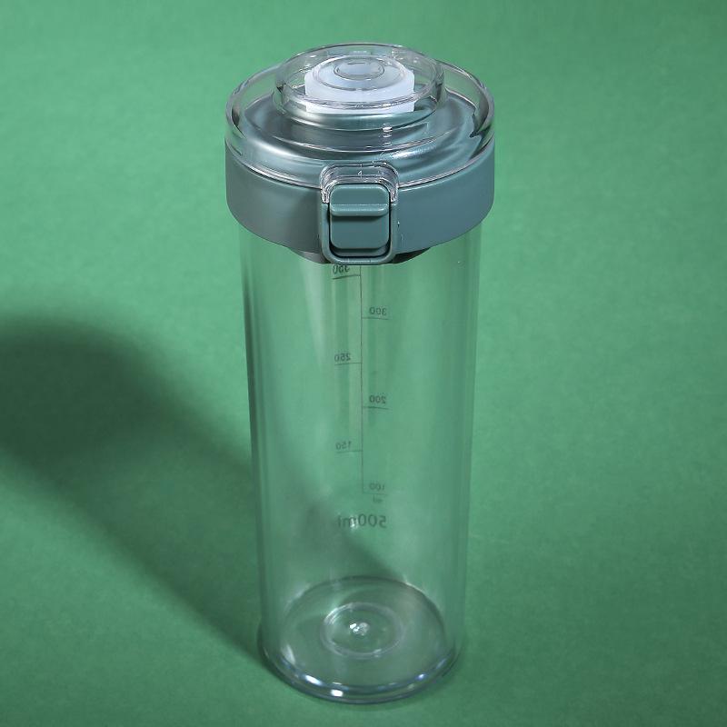 Hochwertige Sportwasserflaschen Proteinshaker Wasserflaschen Molkeproteinshaker Fitnessstudio Langlebiger graduierter Shaker Sport-Shake-Becher