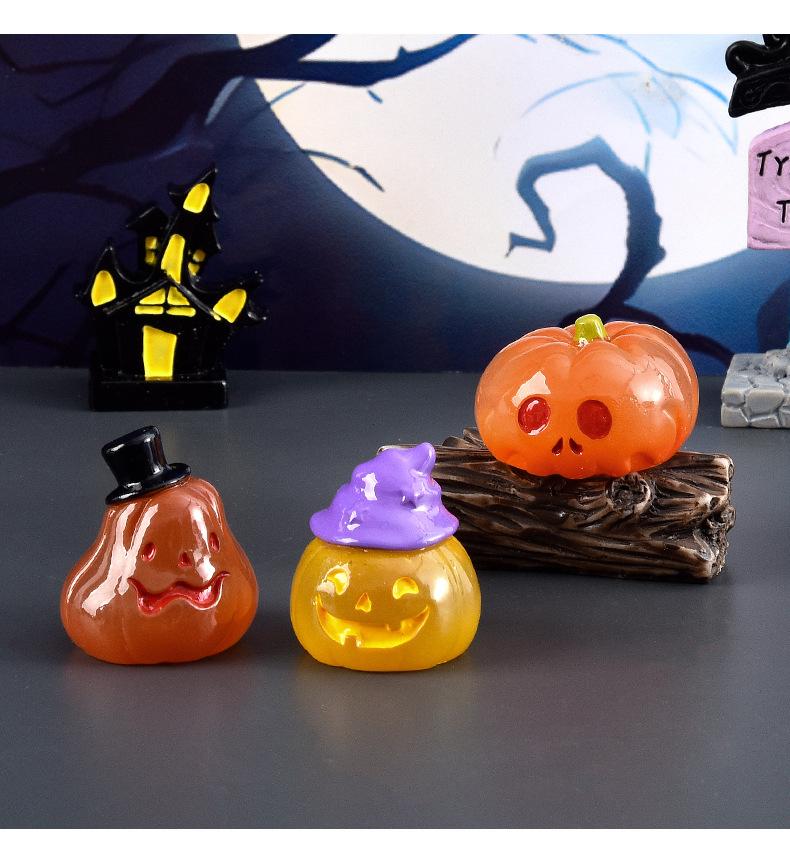 10/20/50Pcs Halloween 3D Luminous Pumpkin At Night Action Figure Mini Micro Landscape Miniatures Halloween Decoration Gifts
