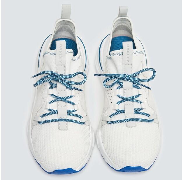 Oakley Cosmos Sneakers