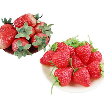 Decoração de casa – Flores e coroas artificiais