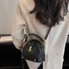 Metal Buckle Vintage Shoulder Bag Shell Shape Crossbody Bag Leather Messenger Bag  Casual Wear