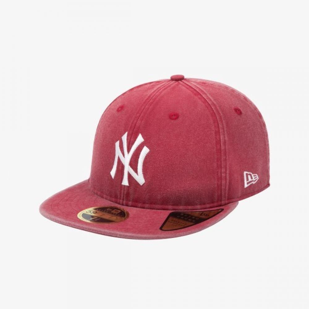 New Era New York Yankees Pigment Acid Washing Retro Crown Fitted Cap Red 1488143 DARK RED/758
