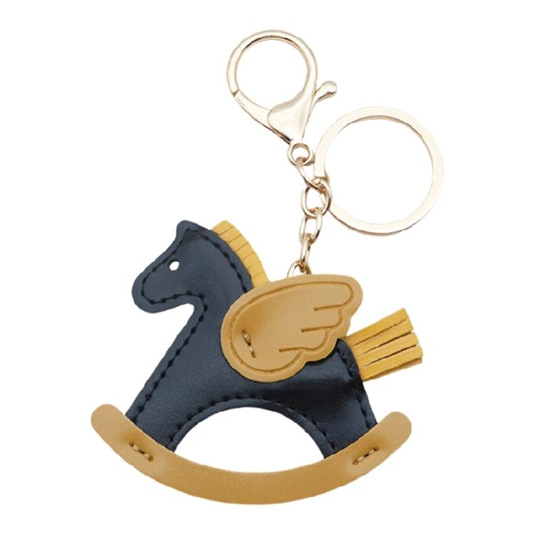 Eye Catching Pegasus Keychain For Bag And Car Decoration Offering A Touch Of Elegances And Personal Expression
