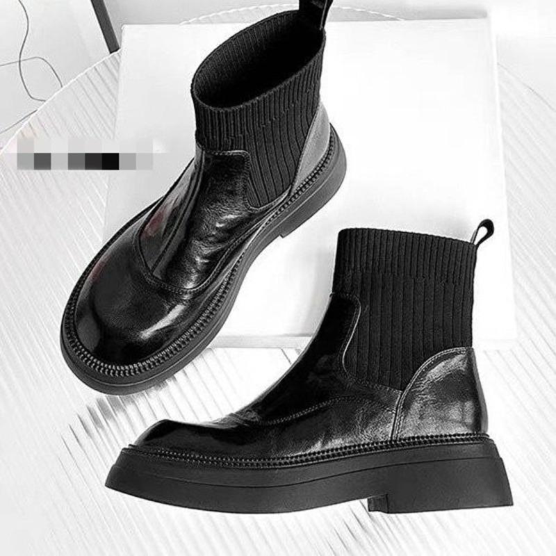 Autumn and winter new elastic thin boots women's British thick-soled Martin socks boots versatile knitted velvet short boots