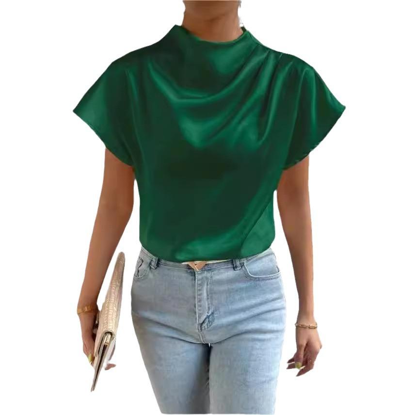 T-shirt à col rond et manches courtes plissé à l'épaule gauche Haut en satin pour femme