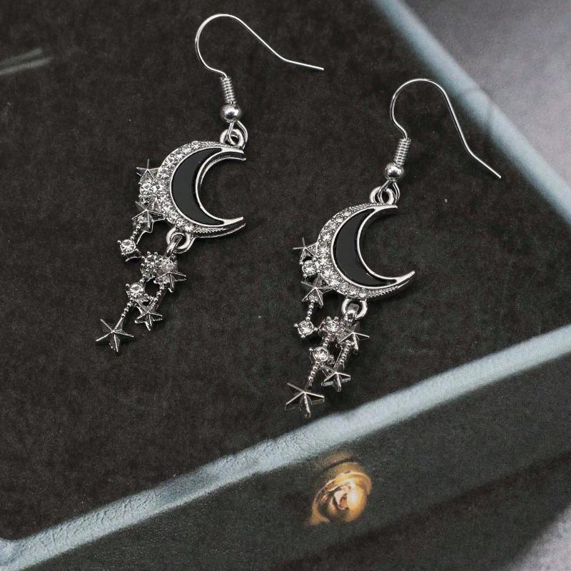 Retro Gothic Crescent Moon & Star Design Earrings For Women