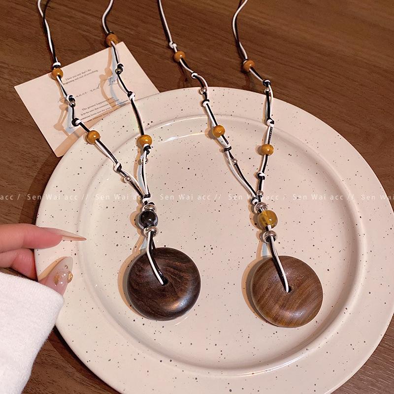 New Chinese wooden safety buckle pendant necklace female retro ethnic style pull rope sweater chain necklace