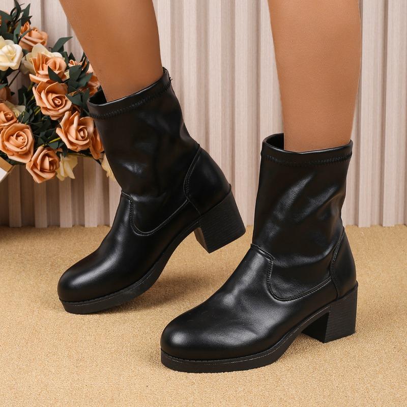 Women's High-heeled Short Boots Autumn and Winter New Large-size Round Head Foot Thick-heeled Women's Leather Boots