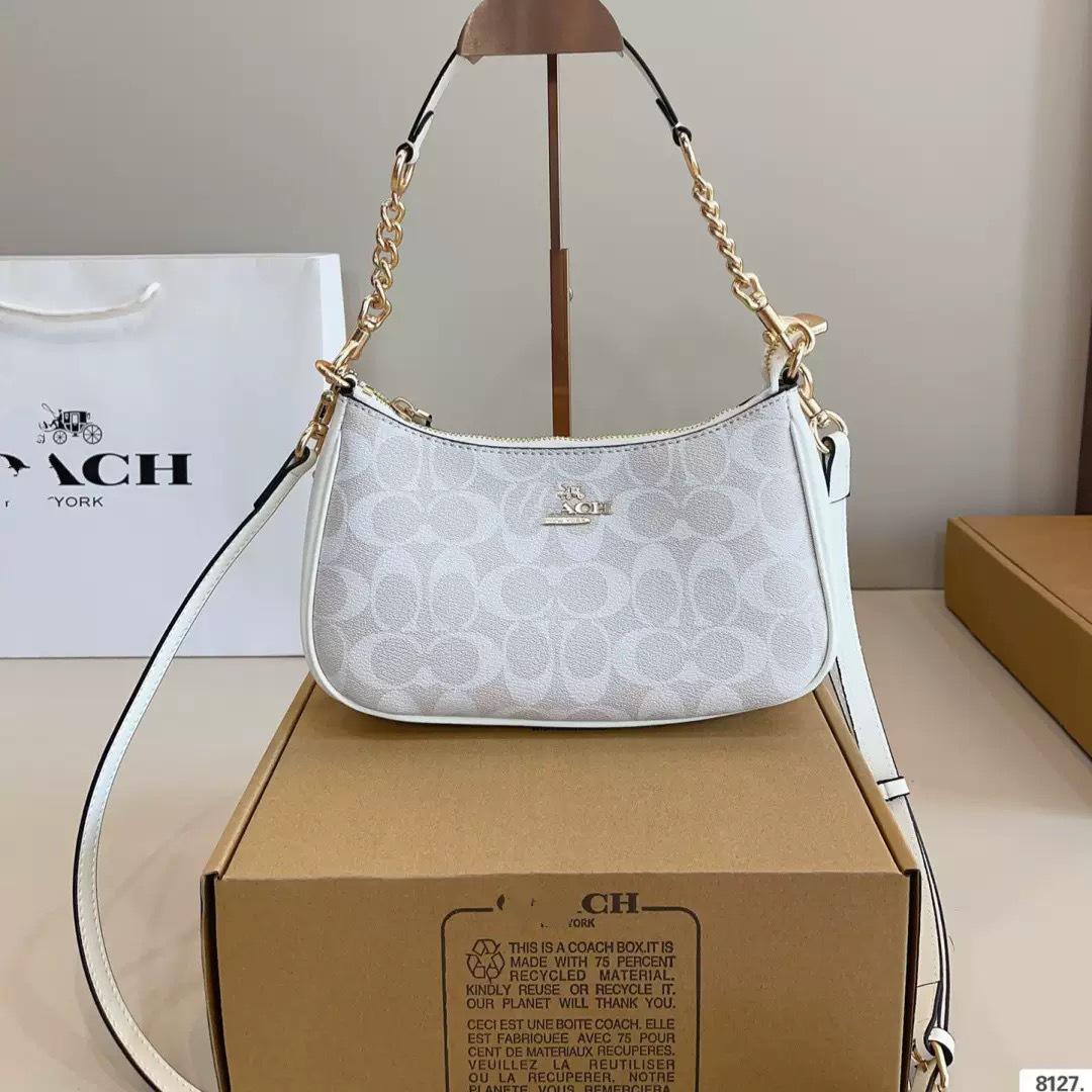 

Coach Teri Crescent High Version Fashionable Crossbody Mahjong Shoulder Bag Length 24 * Height 15 * Width 7.5