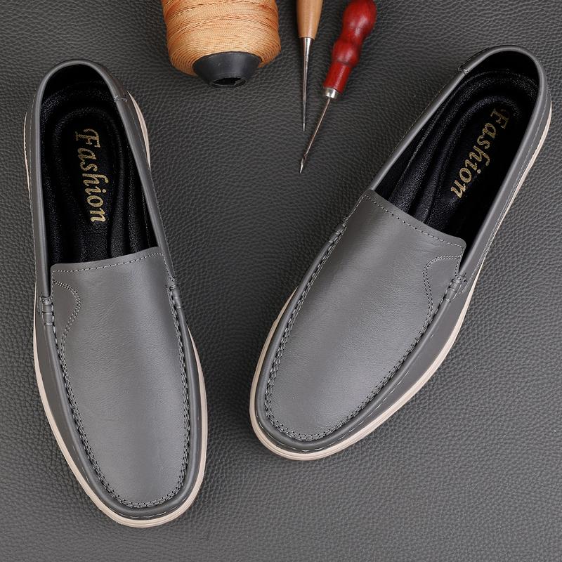 Classic Genuine Leather Men's Shoes Luxury Trendy New Slip On Formal Casual Loafers Men Moccasins Italian Male Driving Shoes Man