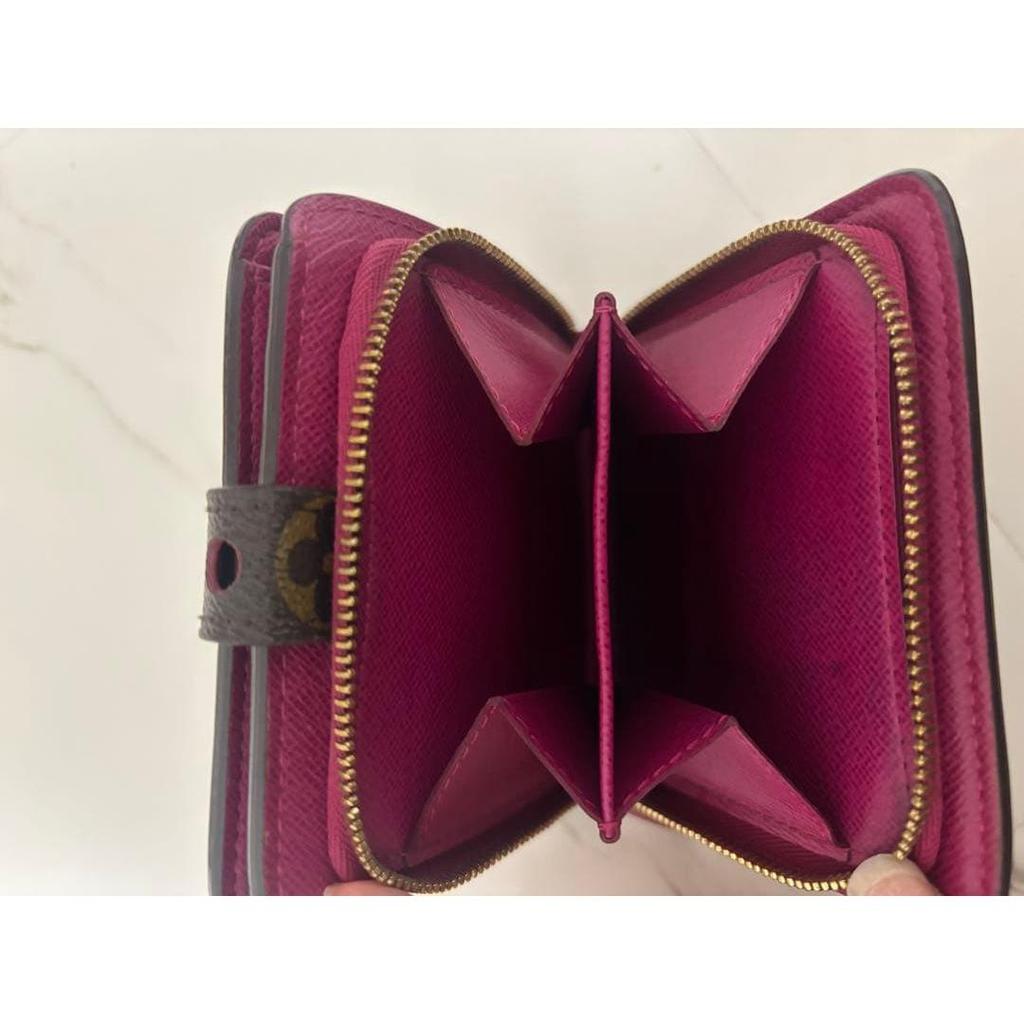 Used Louis Vuitton Louis Vuitton Wallet Monogram