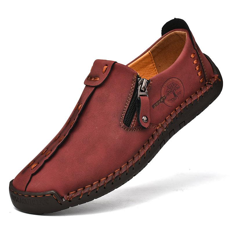 Fashion Handmade Leather Men Shoes Casual Slip On Loafers Breathable Leather Shoes Men Flats Hot Sale Moccasins Tooling Shoes Plus Size